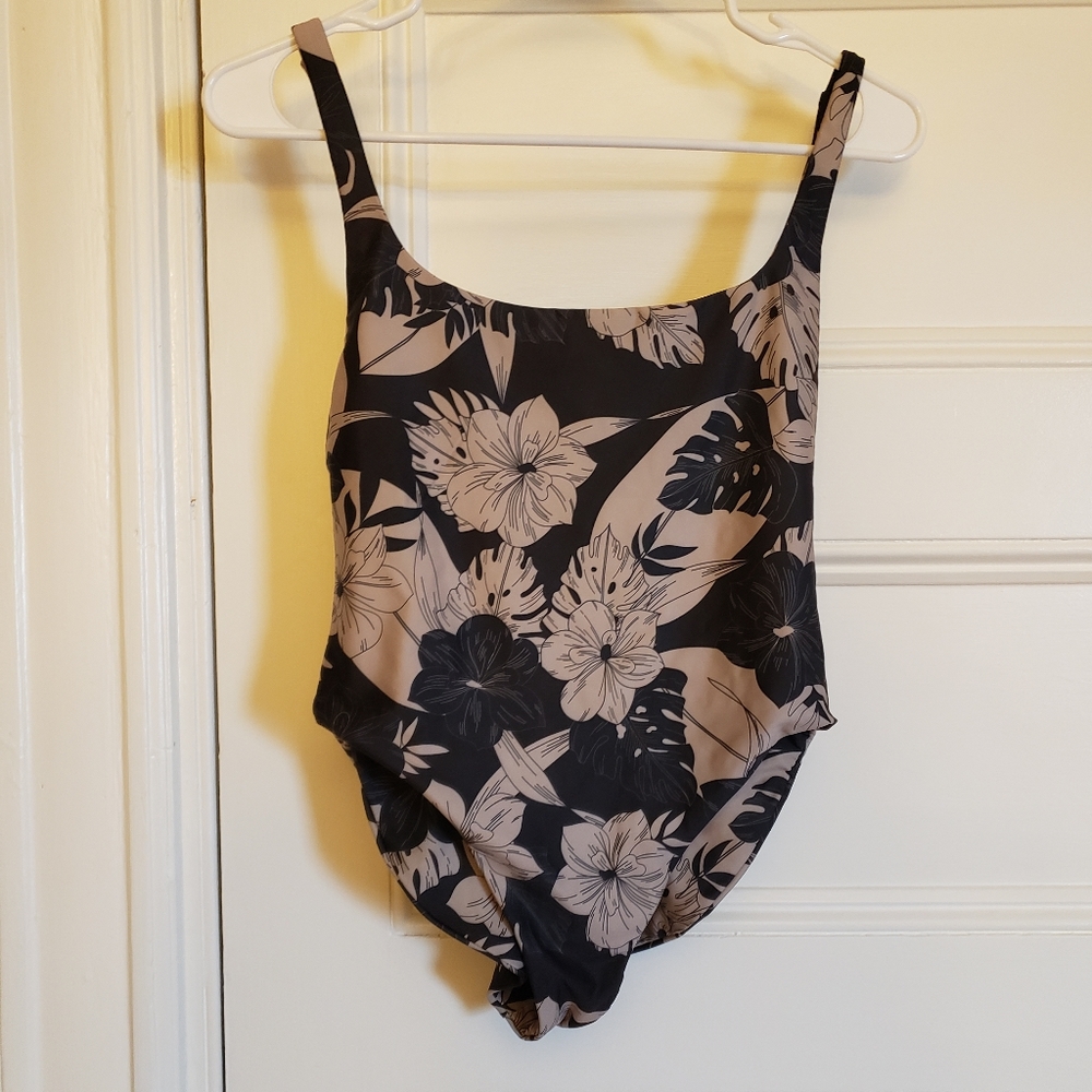 Sana One Piece Bathing suit